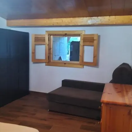 Casa Cueva En Arafo * سانتا كروز دي تينيريف